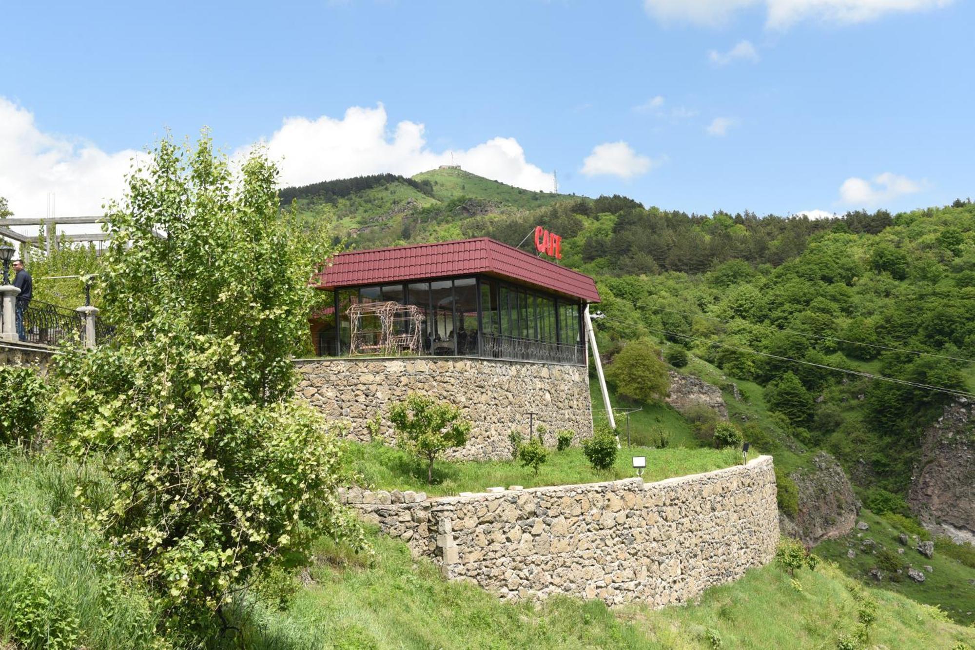 Khoreayi Dzor Goris Exterior photo